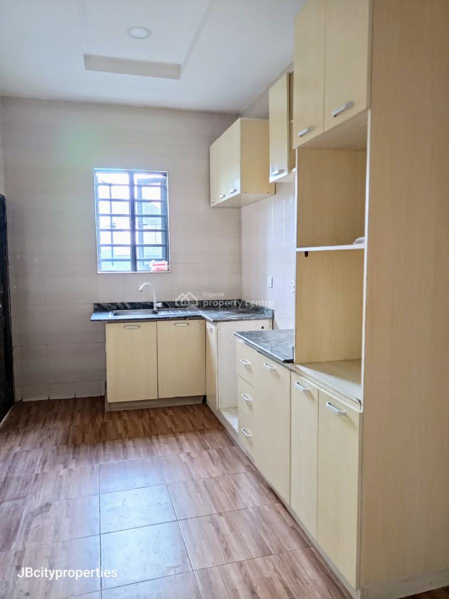 Luxury 2 Bedroom Apartment, Ogombo, Ogombo, Ajah, Lagos, Flat / Apartment for Rent