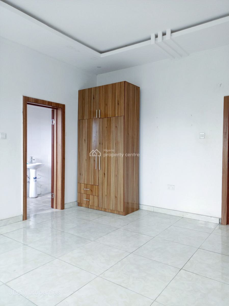 Luxury 2 Bedroom Apartment, Ogombo, Ogombo, Ajah, Lagos, Flat / Apartment for Rent