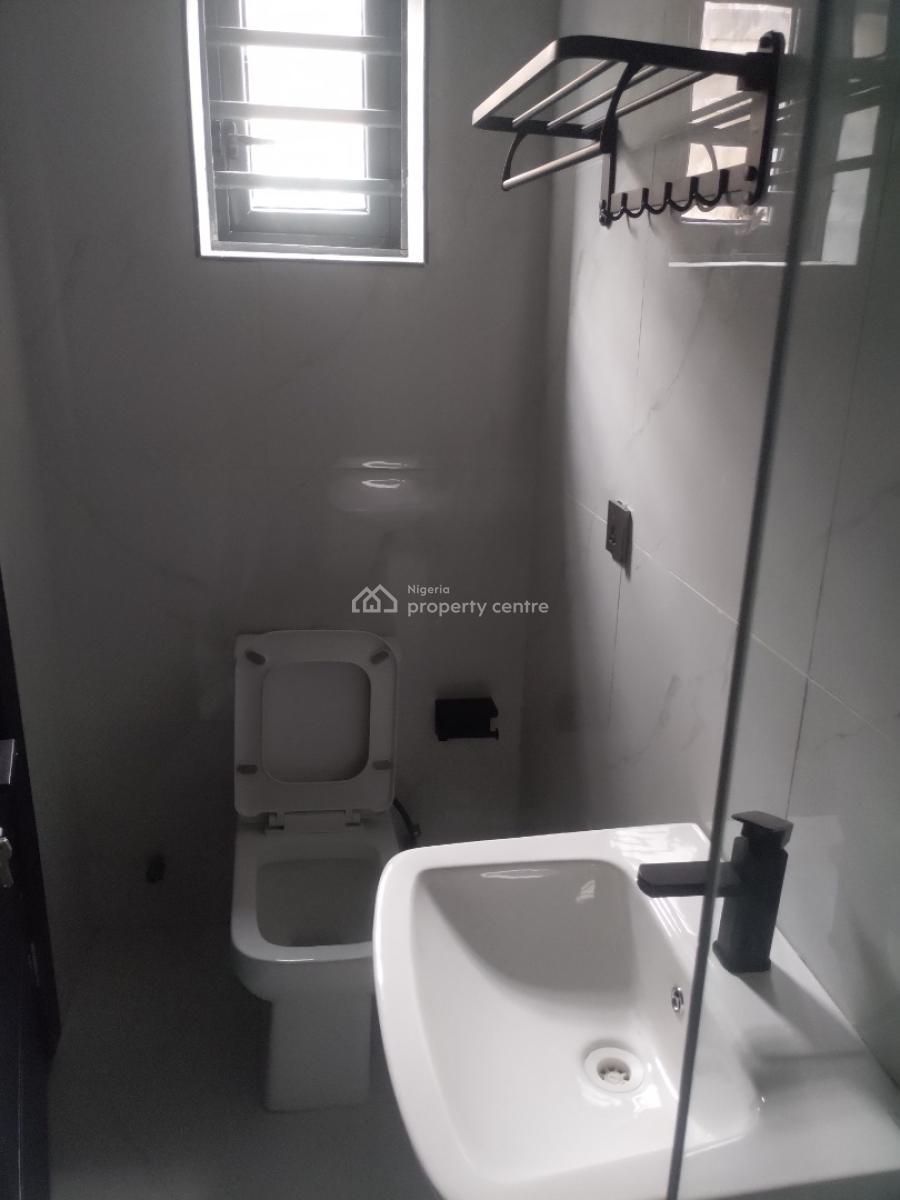 4 Bedroom Semi Detached Duplex, Gra Phase 2, Magodo, Lagos, Semi-detached Duplex for Rent