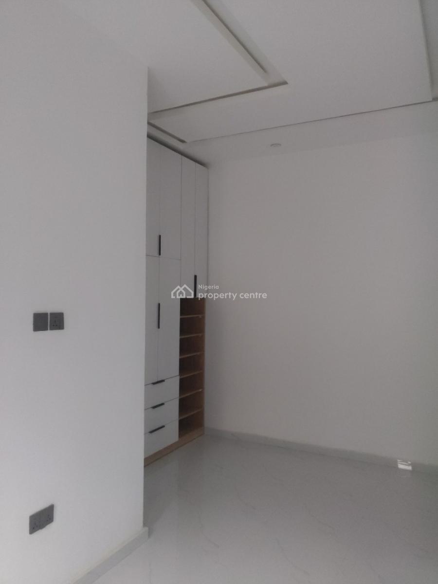 4 Bedroom Semi Detached Duplex, Gra Phase 2, Magodo, Lagos, Semi-detached Duplex for Rent