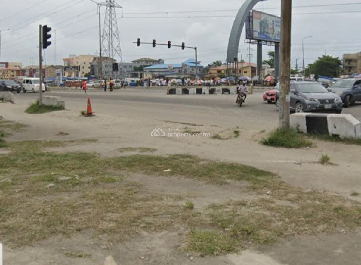 Commercial Land Measuring 1,429sqm, Spg Busstop, Beside Igbo-efon, Lekki Expressway, Lekki, Lagos, Commercial Land for Sale
