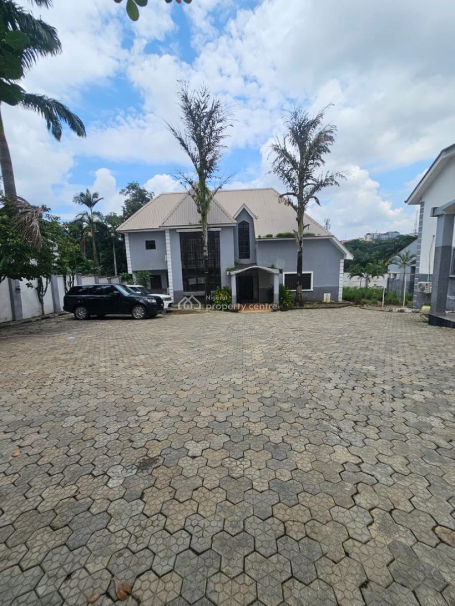 an Old Duplex Seating on 1568sqm in a Residential/commercial Area,cofo, Serene & Strategic Location, Wuse 2, Abuja, Detached Duplex for Sale
