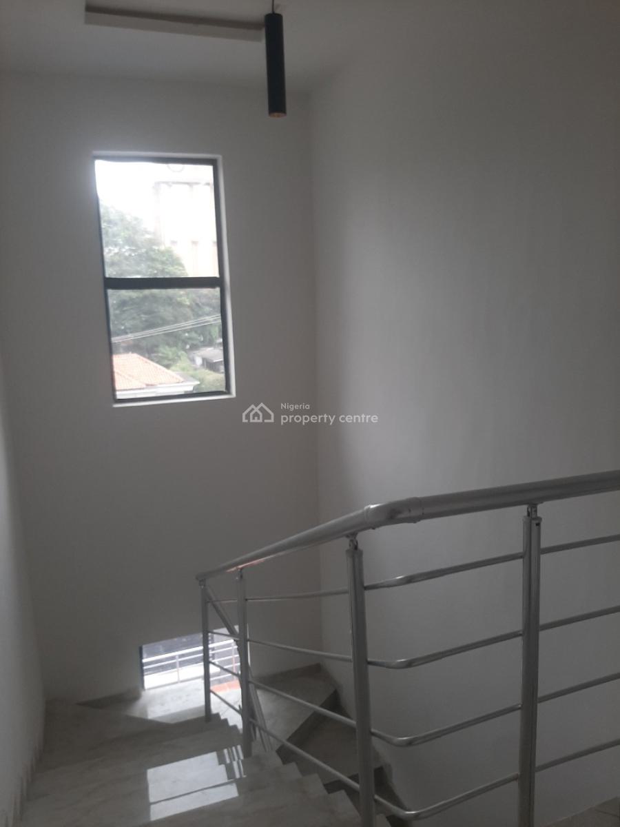 Serviced with 24/7 Power Supply 4 Bedroom En-suite Townhouse with Fitt, Victoria Island (vi), Lagos, Terraced Duplex for Rent