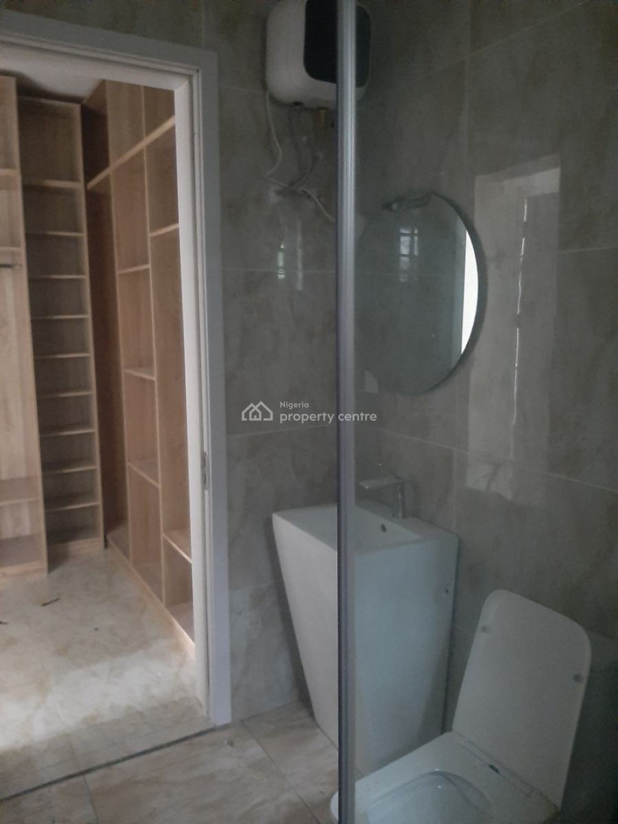 Serviced with 24/7 Power Supply 4 Bedroom En-suite Townhouse with Fitt, Victoria Island (vi), Lagos, Terraced Duplex for Rent