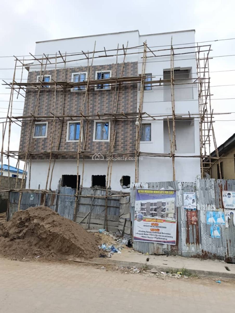 an Ultra Modern and Lovely Built Miniflat and Two Bedroom, Pedro, Gbagada, Lagos, Mini Flat (room and Parlour) for Sale