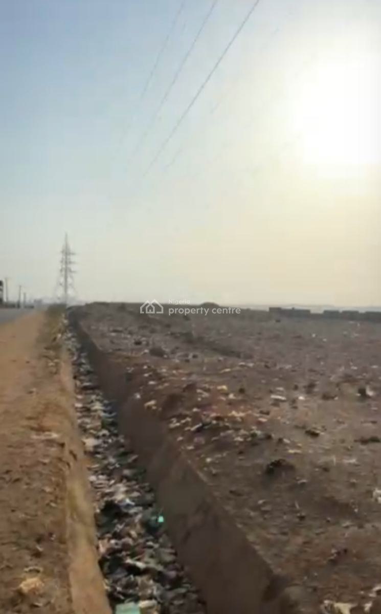 2.27hectares Residential Land on a Tarred Road in Kukwaba, Kukwaba, Abuja, Residential Land for Sale