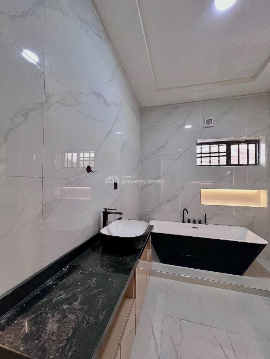 Contemporary 5 Bedroom Detached Duplex with Bq, Chevron, Lekki, Lagos, Detached Duplex for Sale