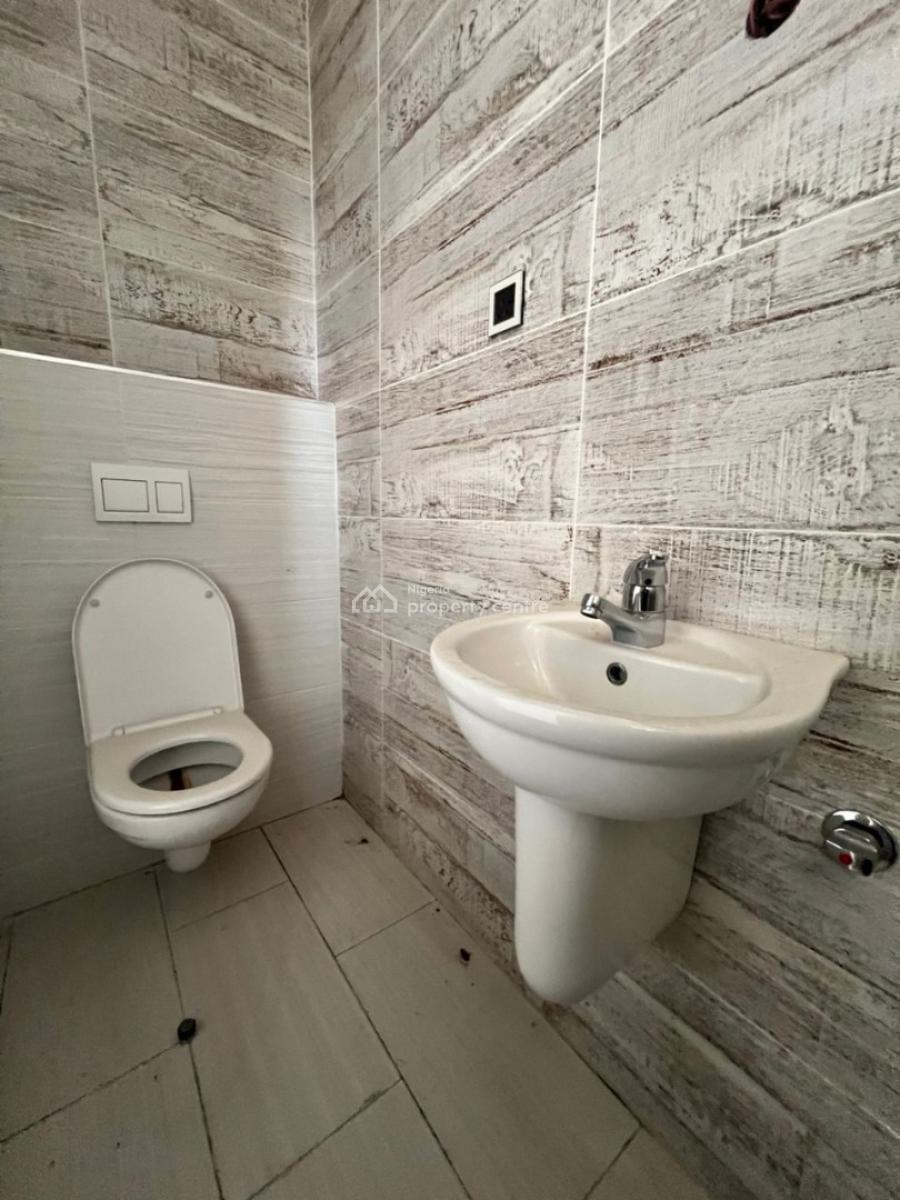 5-bedroom Semi-detached House, Osapa, Lekki, Lagos, Semi-detached Duplex for Rent