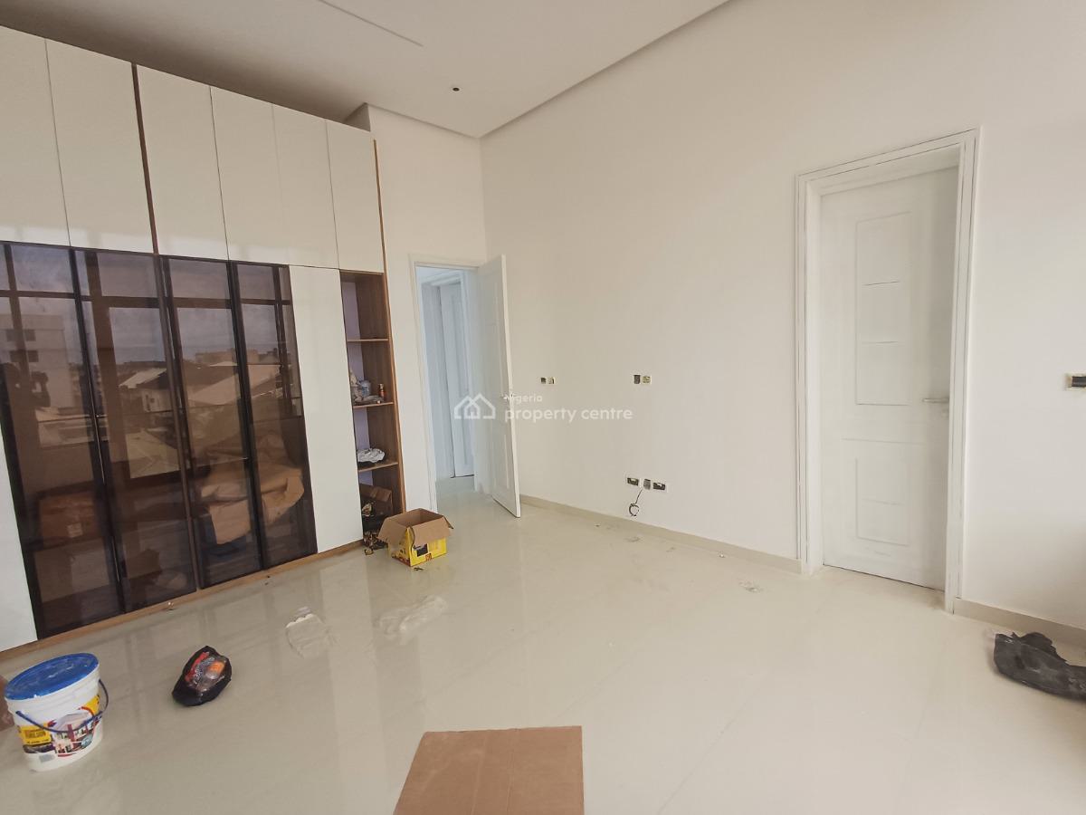 Newly Built 3bedroom Apartment, Lekki Phase 1, Lekki, Lagos, Flat / Apartment for Sale