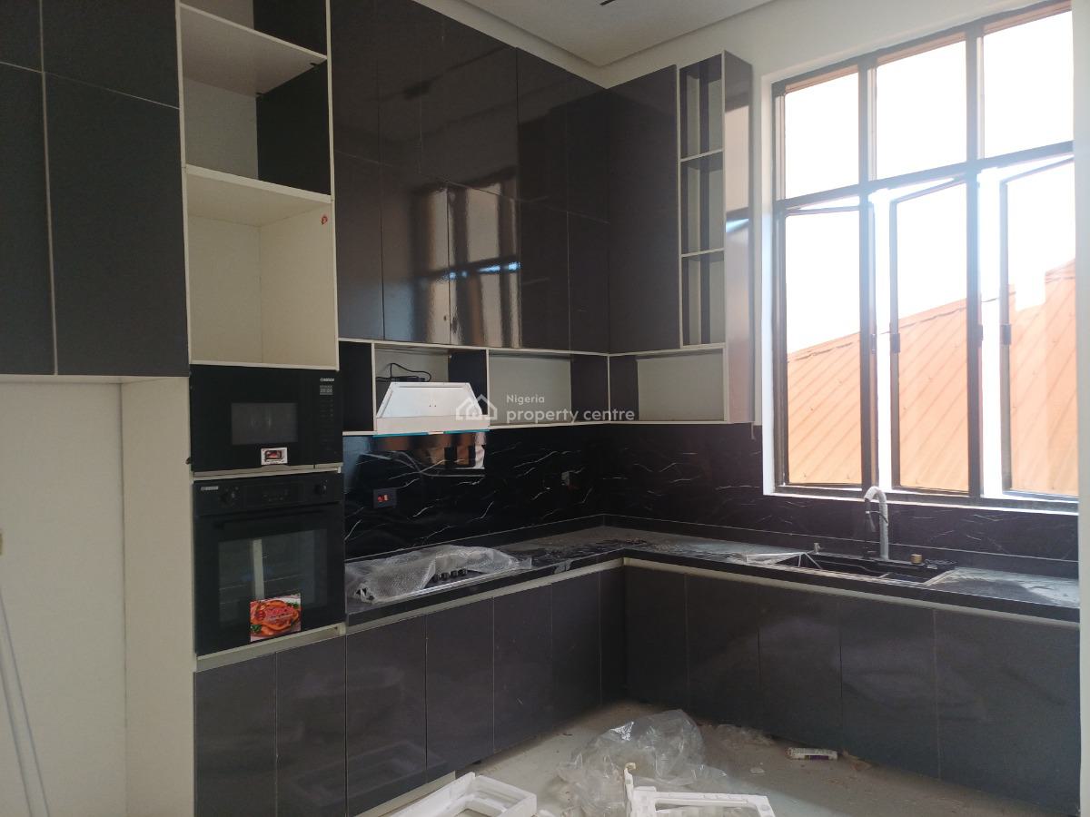Newly Built 3bedroom Apartment, Lekki Phase 1, Lekki, Lagos, Flat / Apartment for Sale