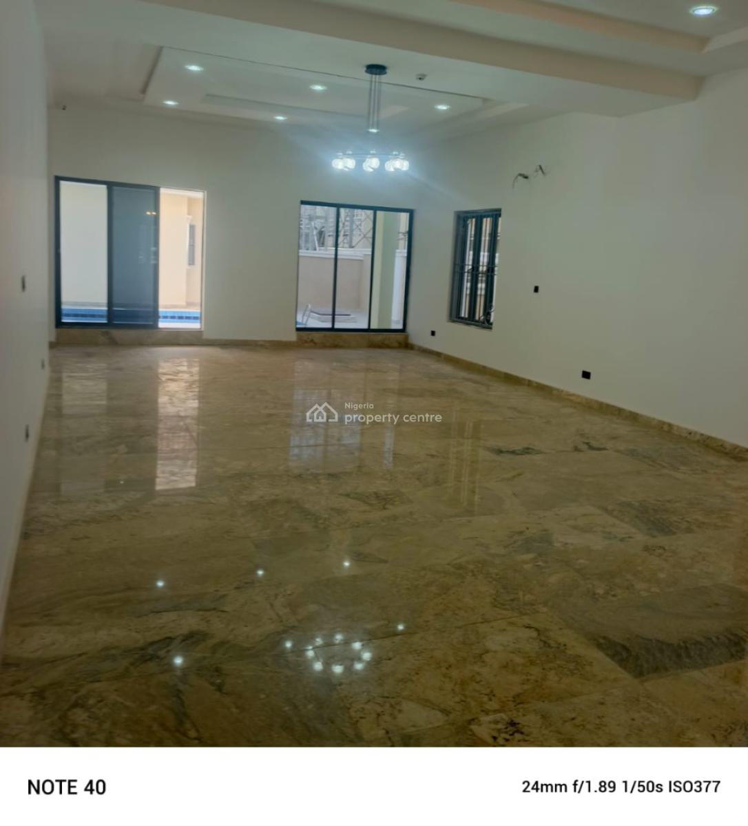 a Luxury 3 Bedroom Block of Flats in an Estate on Tarred Road., Area 1 Axis., Durumi, Abuja, Flat / Apartment for Rent