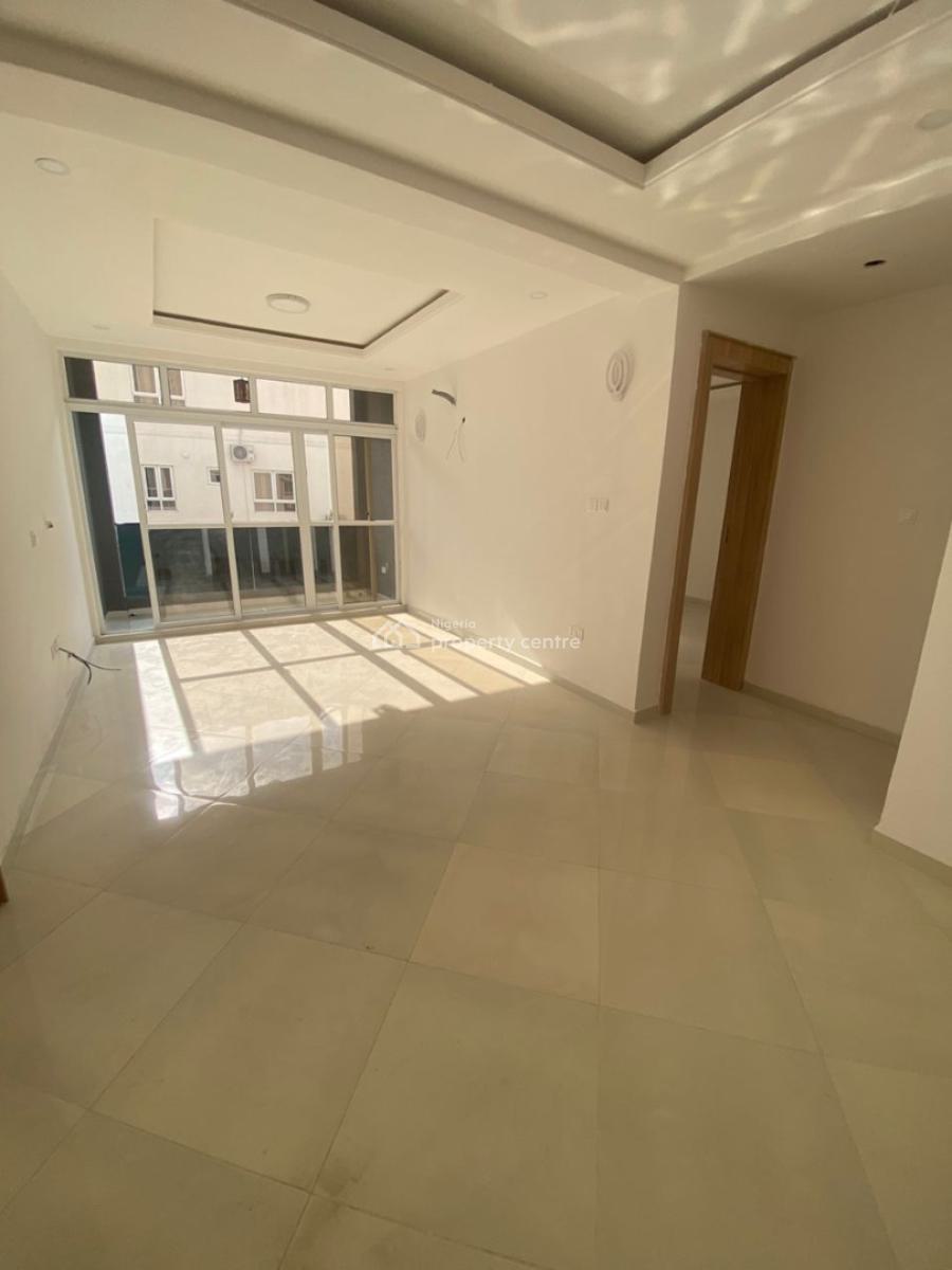 6 Bedroom Detached House with Room Bq, Osapa, Lekki, Lagos, Detached Duplex for Rent