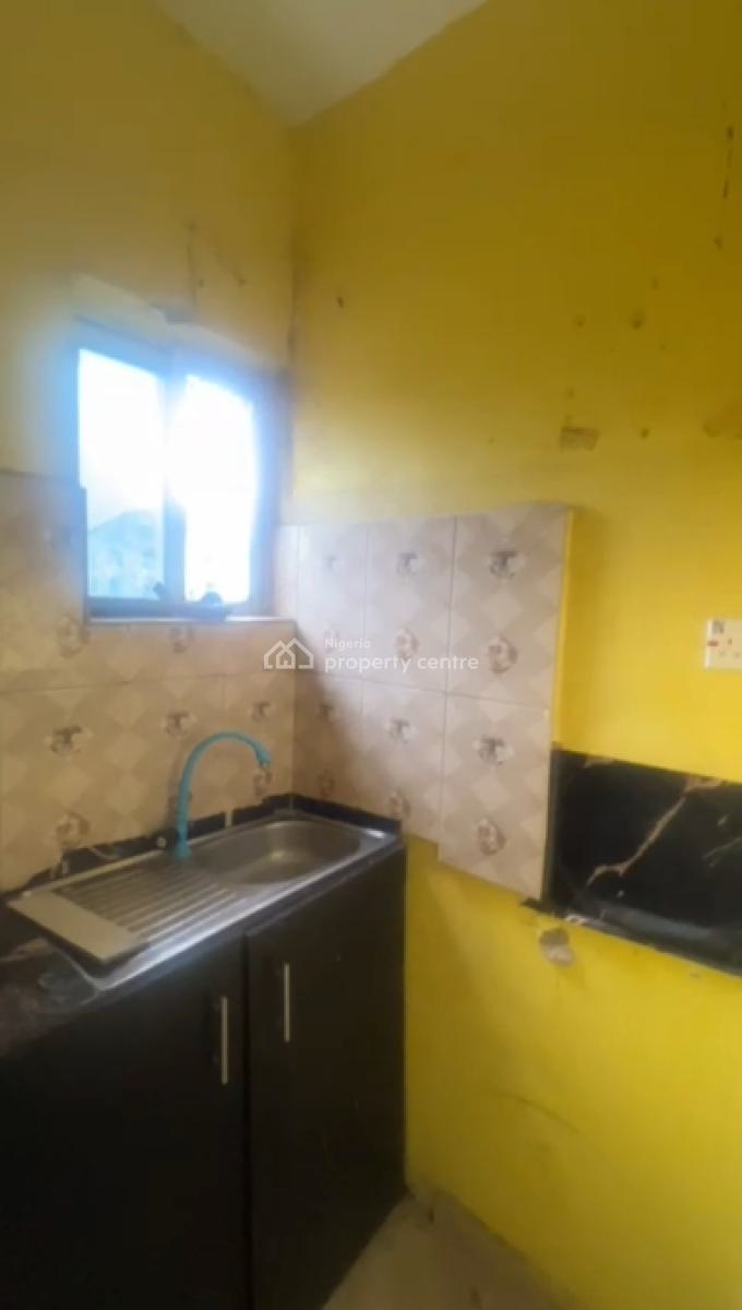 Specious and Standard Miniflat Real, Off Morocco, Shomolu, Lagos, Mini Flat (room and Parlour) for Rent