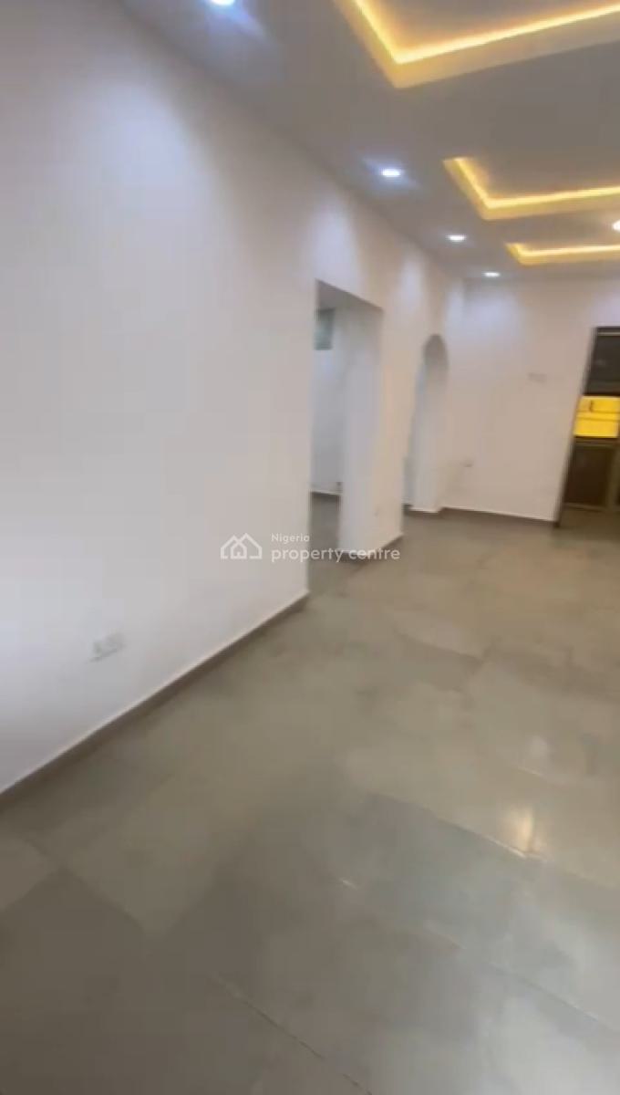 Executive, Very Decent and Standard 3-bedroom Ground Floor Flat Real, Pako, Akoka, Yaba, Lagos, Flat / Apartment for Rent