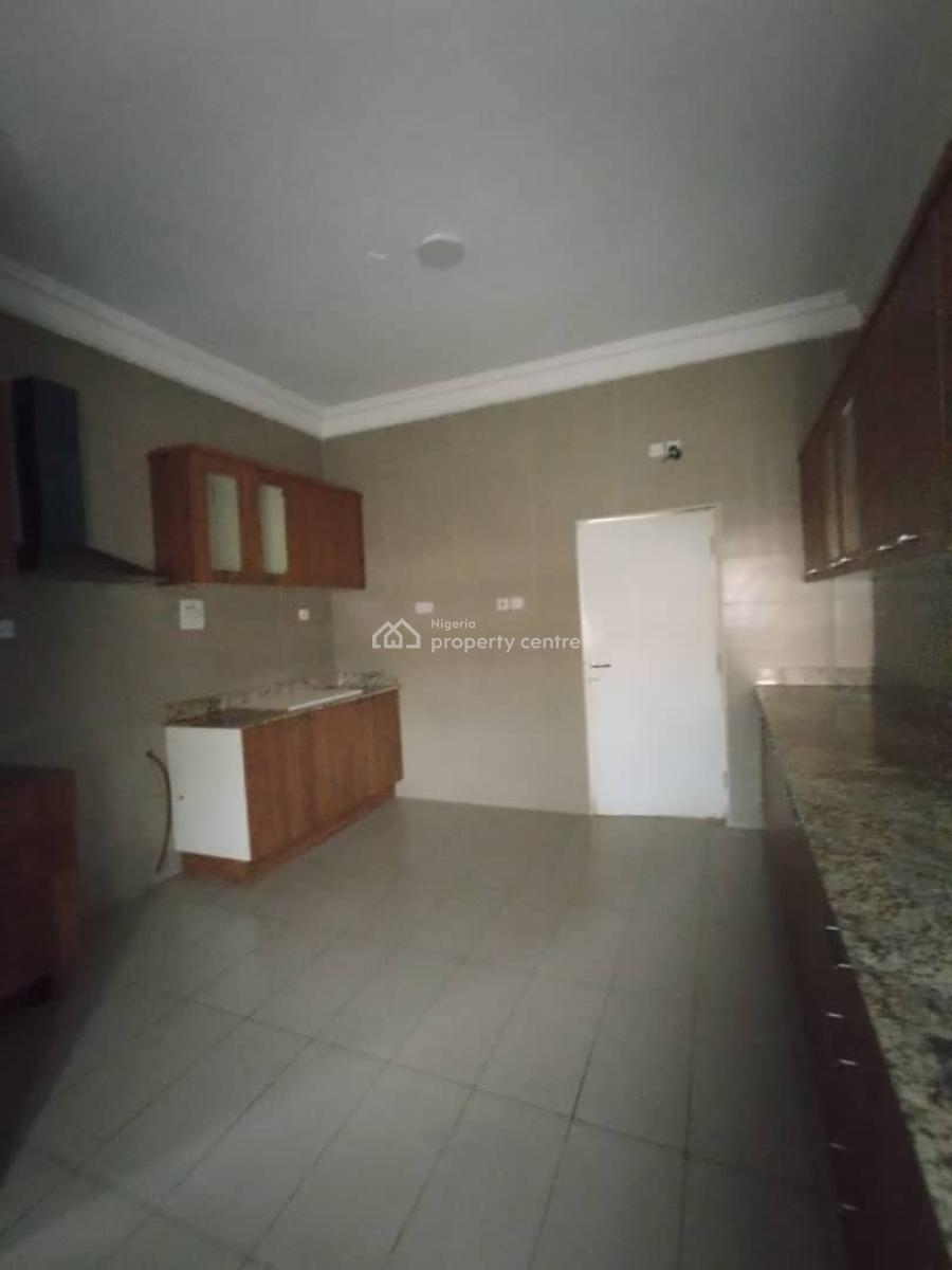 Luxury 5 Bedroom Terrace Duplex with a Bq Tarred Road, Mabushi, Abuja, Terraced Duplex for Rent