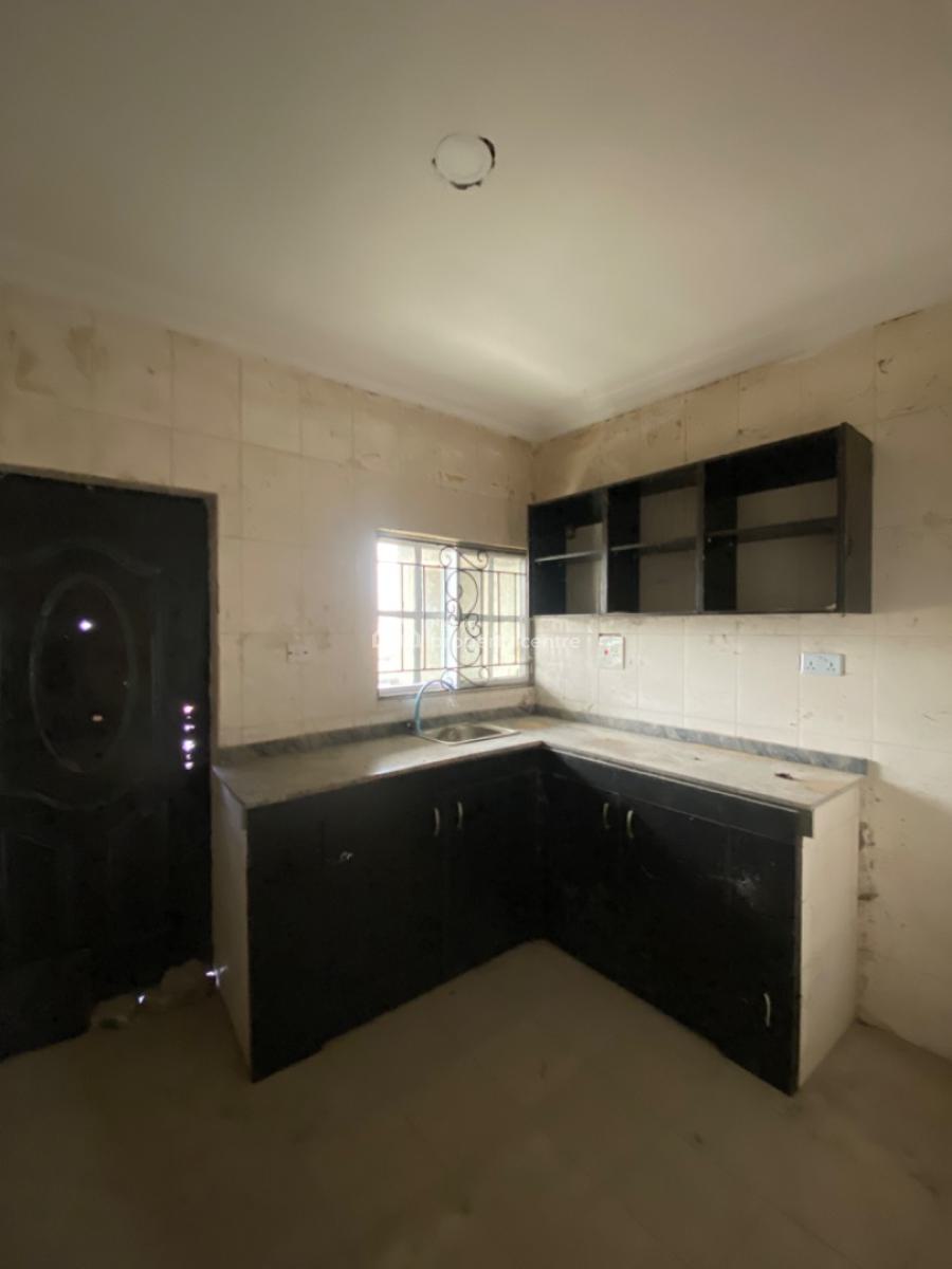 Executive Sweet 2 Bedrooms Luxury Apartment, Harmony Estate Okeira, Ado, Ajah, Lagos, Flat / Apartment for Rent