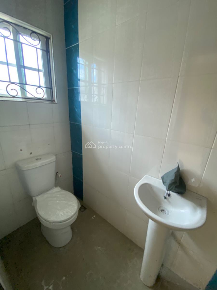 Executive Sweet 2 Bedrooms Luxury Apartment, Harmony Estate Okeira, Ado, Ajah, Lagos, Flat / Apartment for Rent