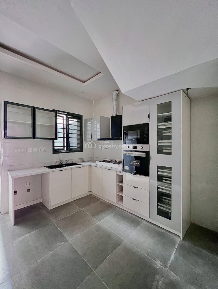 Fully Serviced 4 Bedroom Terrace Duplex with Bq, Lekki Phase 1, Lekki Phase 1, Lekki, Lagos, Terraced Duplex for Sale
