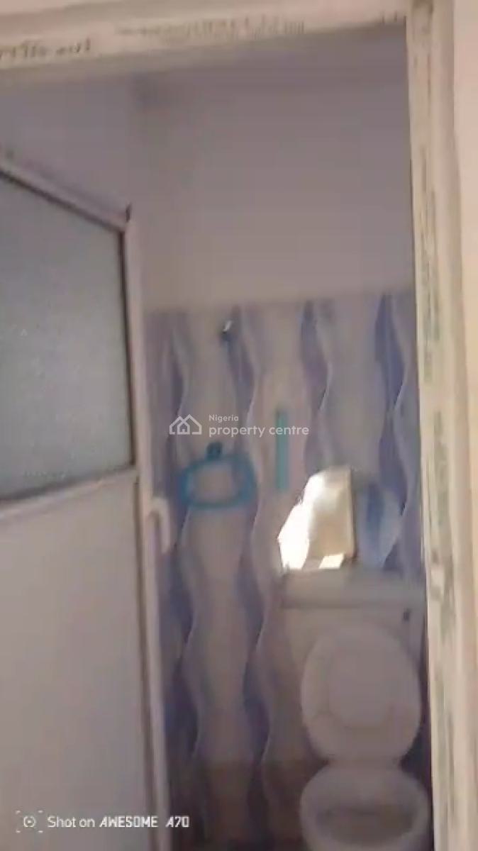Specious and Decent Upstairs Miniflat Ab, Mafowoku Street Off Sholanke, Akoka, Yaba, Lagos, Mini Flat (room and Parlour) for Rent