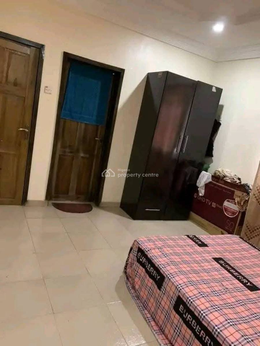 3 Bedroom Flat in a Serene Environment, Osho Estate Beside Ola David School Fasade , Iyana Ajia, Old Ife Rd, Ibadan, Oyo, Flat / Apartment for Sale