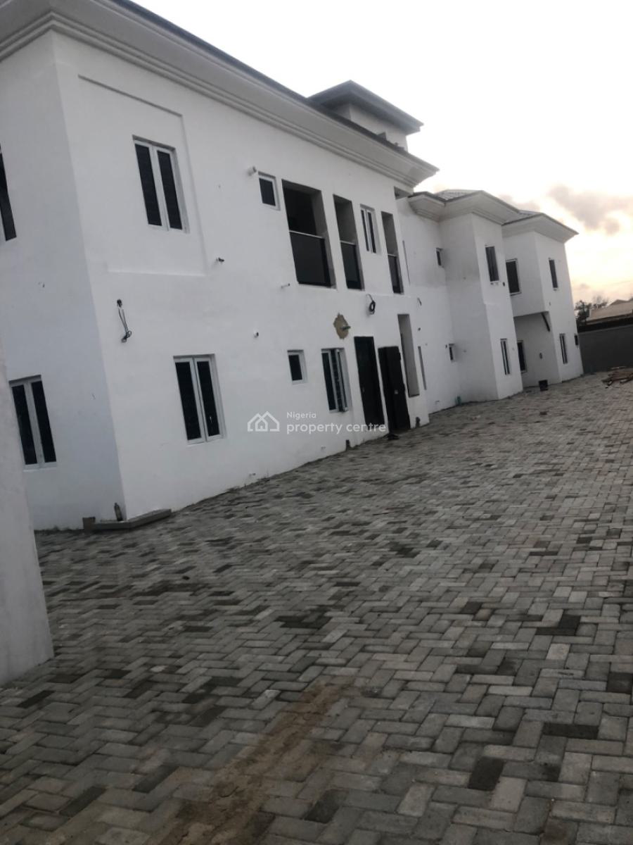 Brand New Luxury 2bedroom Apartment in a Well Secured Estate Available, Atlantic View Estate New Road, Lekki, Lagos, Flat / Apartment for Rent