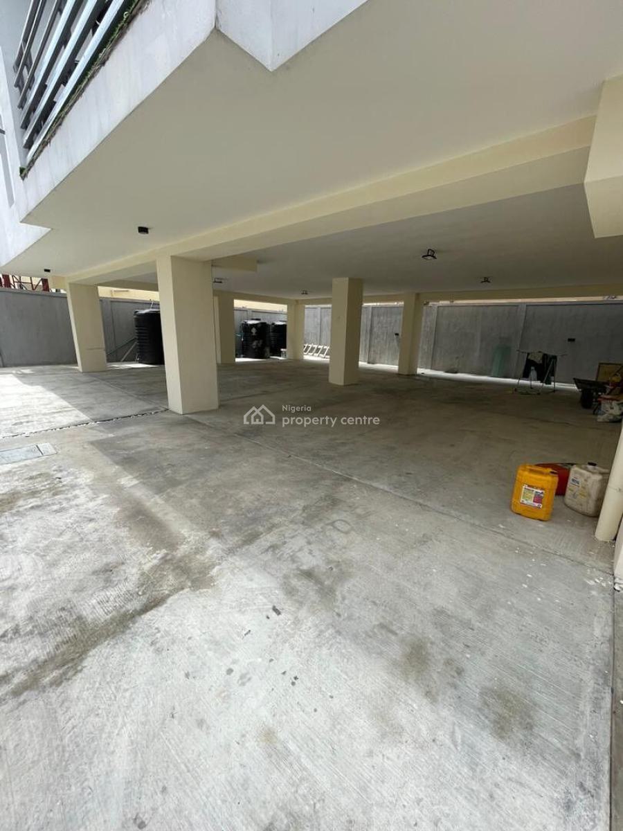 Fully Serviced 3-bedroom Apartment with Bq, Swimming Pool & Gym, Lekki Phase 1, Lekki, Lagos, Flat / Apartment for Rent