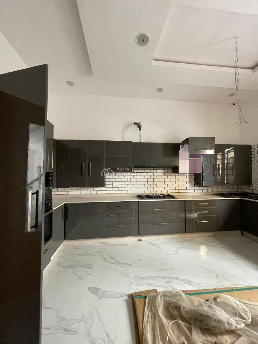 Spacious 5 Bedroom Detaced Duplex with Bq, Pool, Solar Inverter  in a, Ikate, Ikate, Lekki, Lagos, Detached Duplex for Sale