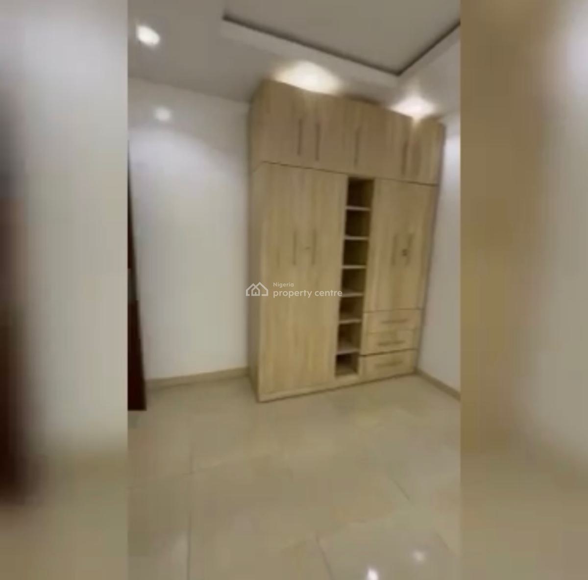 Lovely 2bedroom Flat Off Brown Road, Aguda, Surulere, Aguda, Surulere, Lagos, Flat / Apartment for Rent
