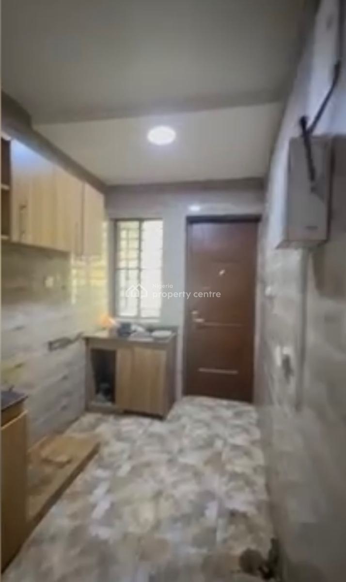 Lovely 2bedroom Flat Off Brown Road, Aguda, Surulere, Aguda, Surulere, Lagos, Flat / Apartment for Rent