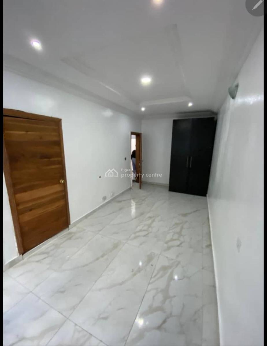 Spacious 1-bedroom & Parlor Miniflat with Private Kitchen, Chevron, Lekki, Lagos, Flat / Apartment for Rent