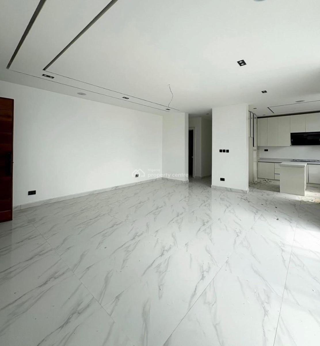 Fully Serviced 2 Bedroom Apartment, Lekki Phase 1, Lekki, Lagos, Block of Flats for Sale