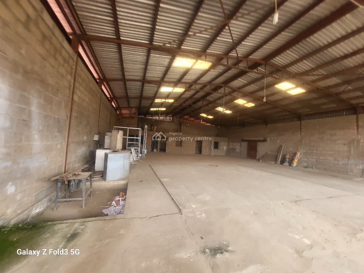 700-sqmts (about 7,500-sqft) Detached Warehouse, Ilo Awela Road, Sango Ota, Ogun, Warehouse for Rent