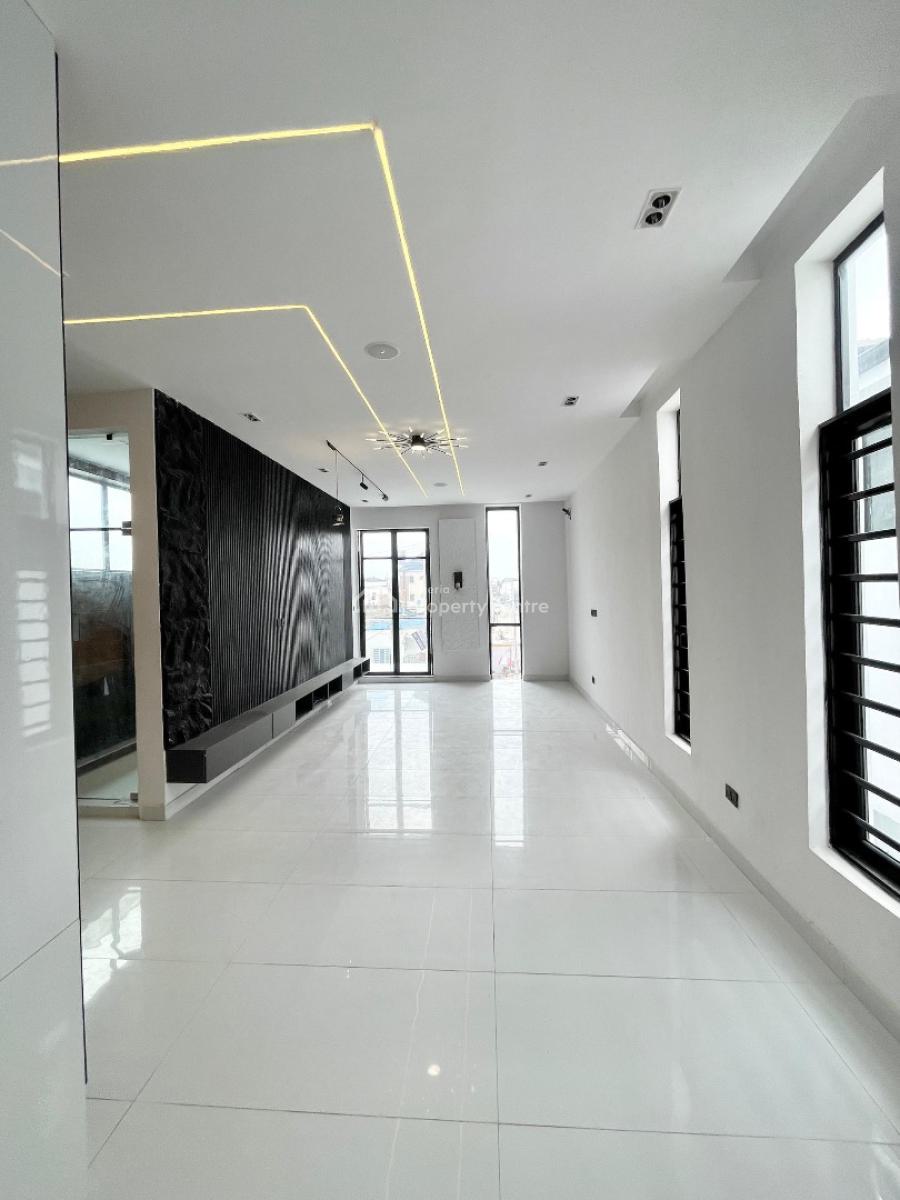 Very Luxurious 5bedroom Fully Detached Duplex with Bq and Swimmingpool, Ikota Gra, Lekki, Lagos, Detached Duplex for Sale