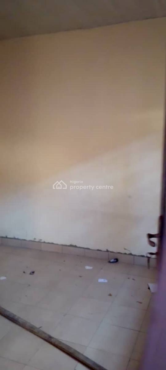 Bq Room with Personal Kitchen.  Chat for Video, Lekki Phase 1, Lekki, Lagos, Self Contain (single Rooms) for Rent