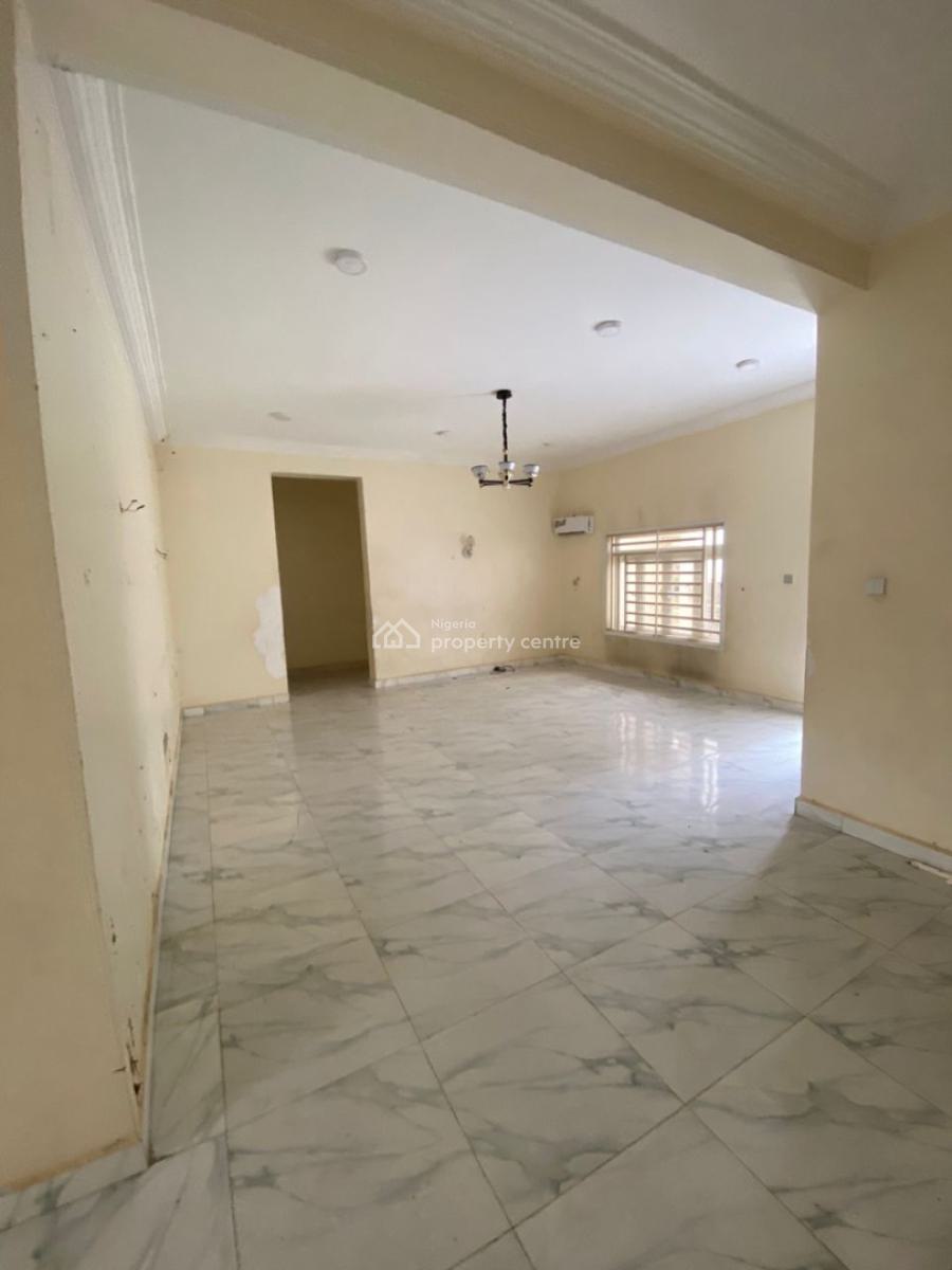 a Well Built Serviced 3bedroom Flat + 1bq, Lifecamp District Abuja, Life Camp, Abuja, Flat / Apartment for Rent