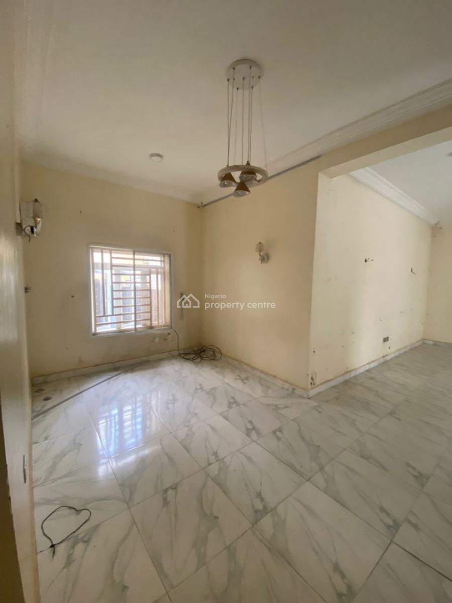 a Well Built Serviced 3bedroom Flat + 1bq, Lifecamp District Abuja, Life Camp, Abuja, Flat / Apartment for Rent