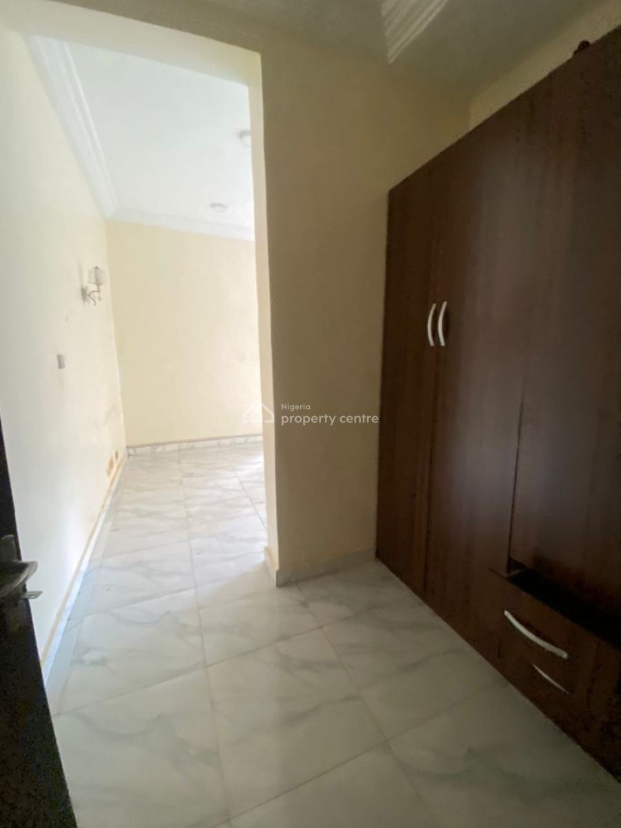 a Well Built Serviced 3bedroom Flat + 1bq, Lifecamp District Abuja, Life Camp, Abuja, Flat / Apartment for Rent