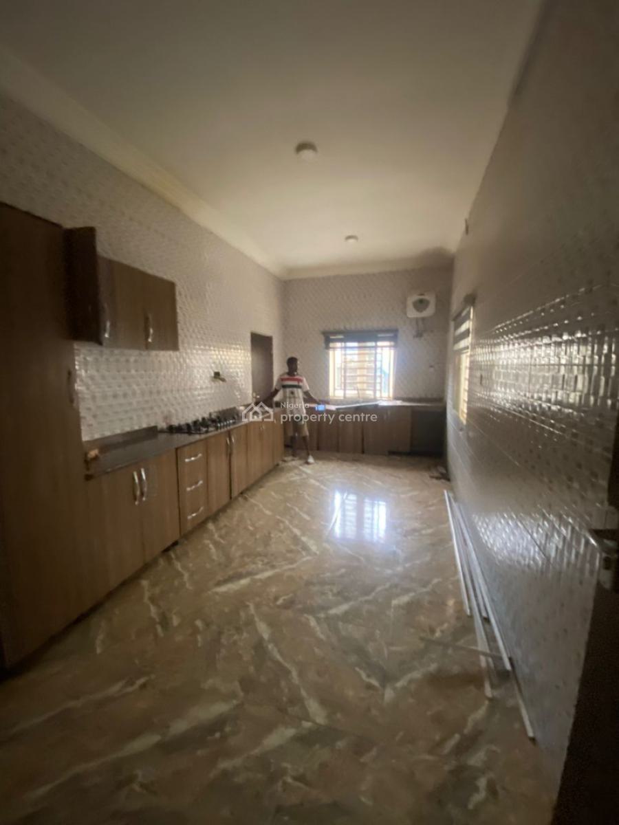 a Well Built Serviced 3bedroom Flat + 1bq, Lifecamp District Abuja, Life Camp, Abuja, Flat / Apartment for Rent