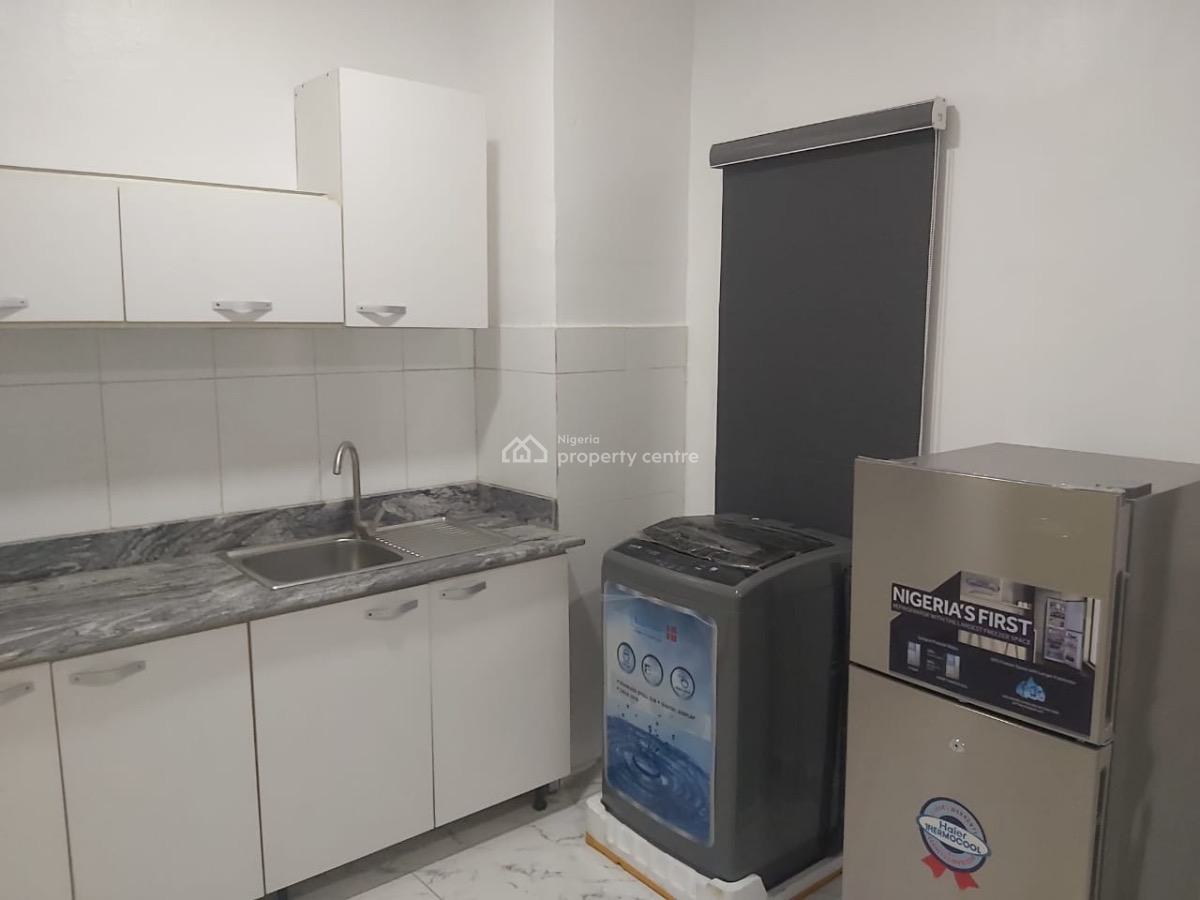 Lovely 3 Bedroom with Bq, Prime Water View Gardens Estate 2, Ikate, Lekki, Lagos, Flat / Apartment for Rent
