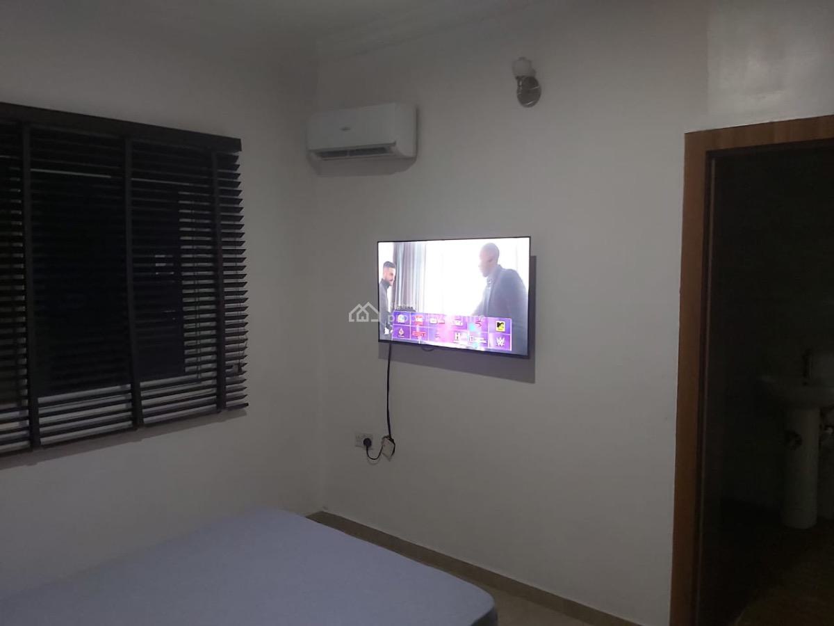 Lovely 3 Bedroom with Bq, Prime Water View Gardens Estate 2, Ikate, Lekki, Lagos, Flat / Apartment for Rent