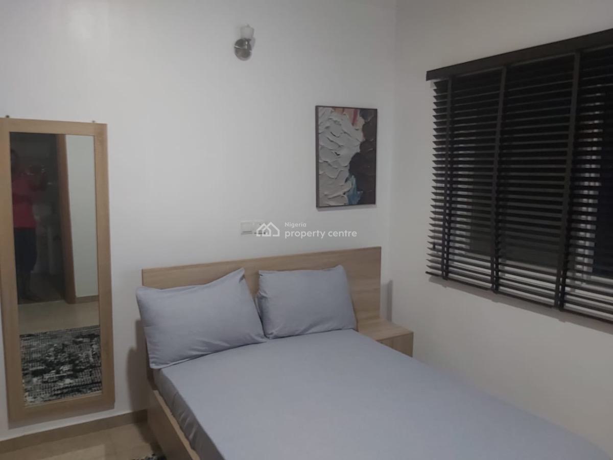Lovely 3 Bedroom with Bq, Prime Water View Gardens Estate 2, Ikate, Lekki, Lagos, Flat / Apartment for Rent