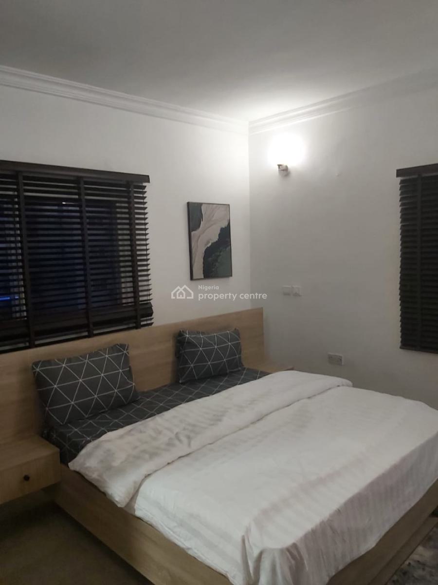 Lovely 3 Bedroom with Bq, Prime Water View Gardens Estate 2, Ikate, Lekki, Lagos, Flat / Apartment for Rent