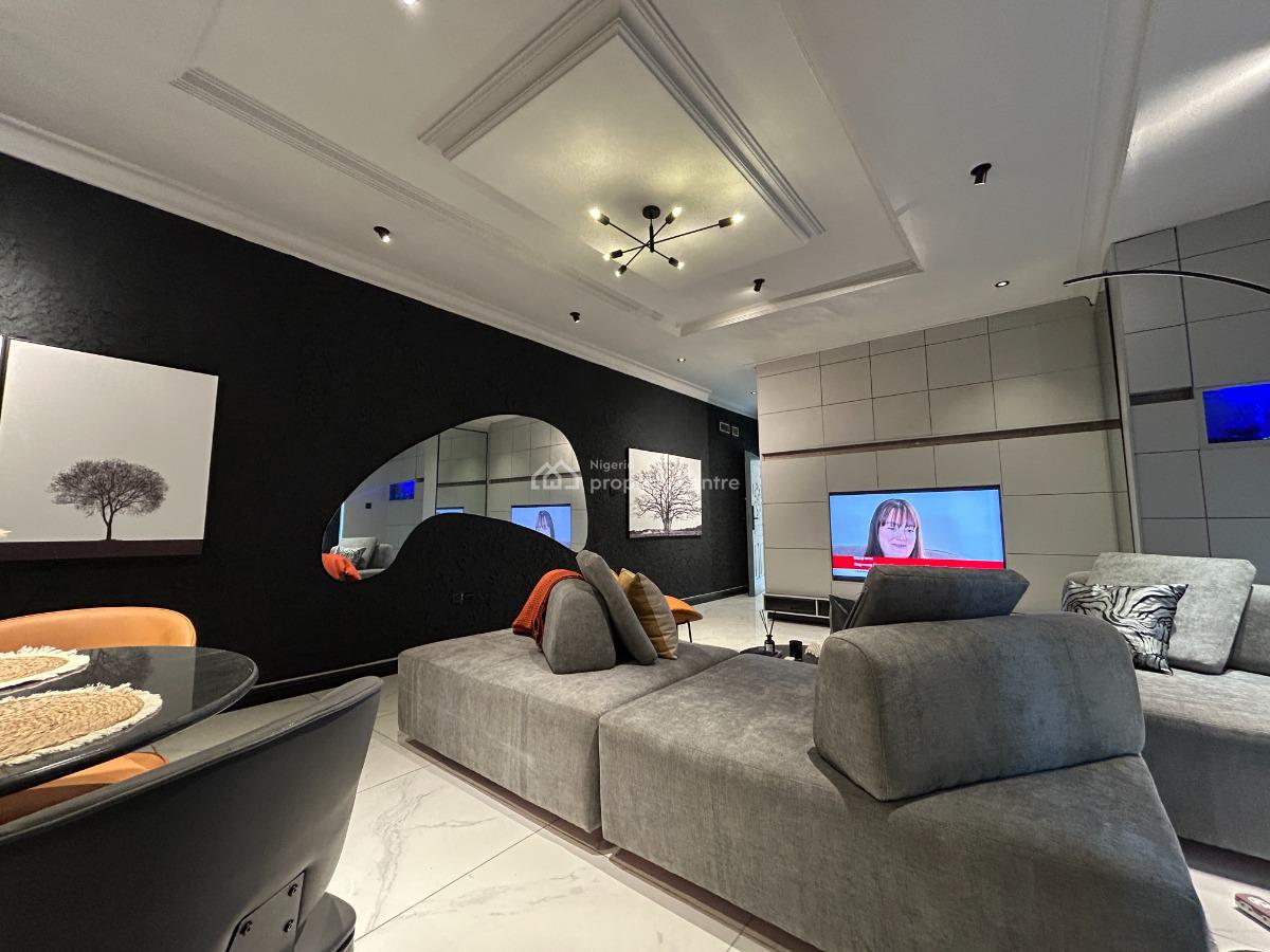 Exotic 1 Bedroom Apartment with Pool and Gym, Off Admiralty Road, Lekki Phase 1, Lekki, Lagos, Flat / Apartment Short Let