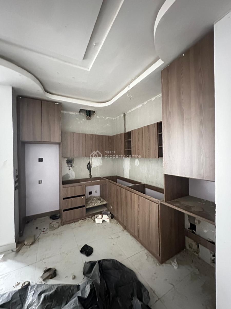 Uniquely Built Luxury Spacious 2 Bedroom Apartment in a Secure Estate, Ikate, Lekki, Lagos, Flat / Apartment for Sale