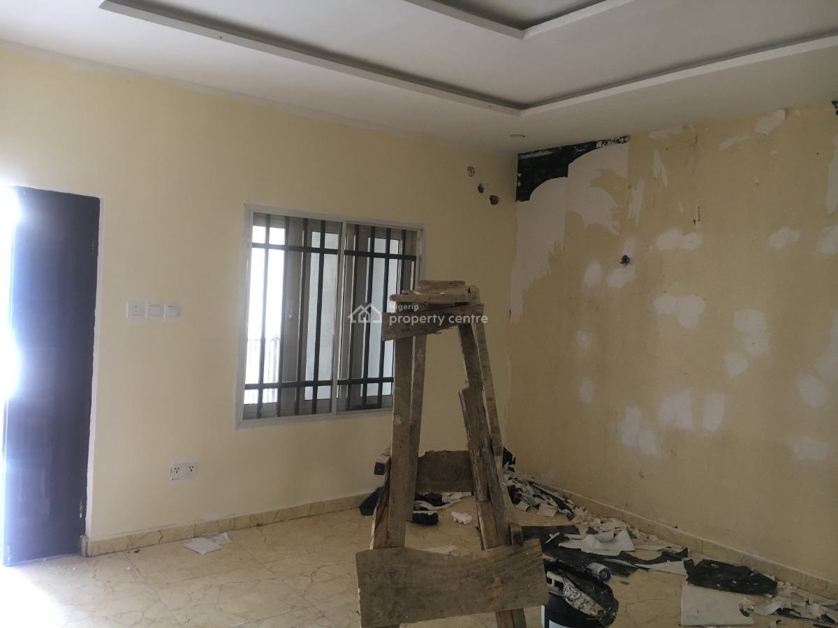 Spacious 2 Bedroom Flat, Sabon Lugbe Extension Via Aco Estate, Lugbe District, Abuja, Flat / Apartment for Rent