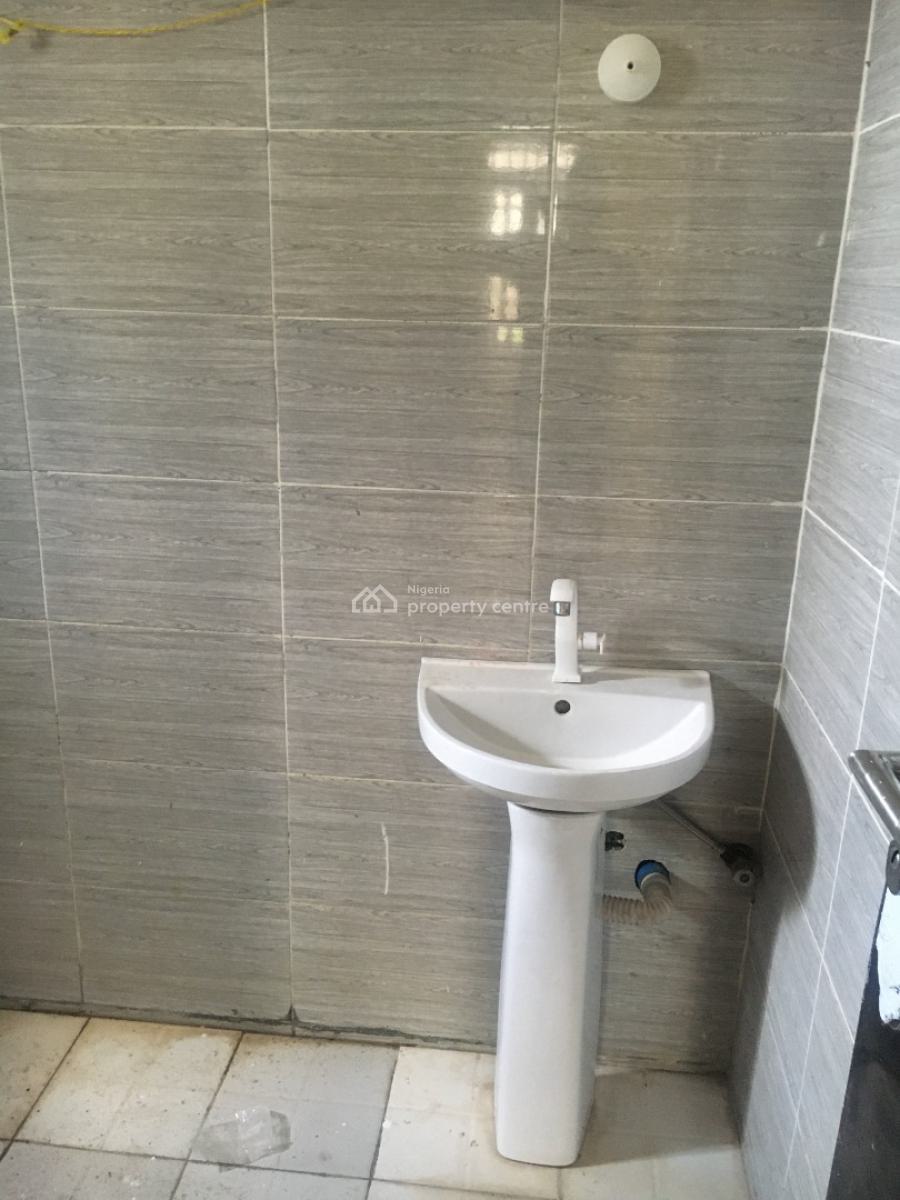Spacious 2 Bedroom Flat, Sabon Lugbe Extension Via Aco Estate, Lugbe District, Abuja, Flat / Apartment for Rent