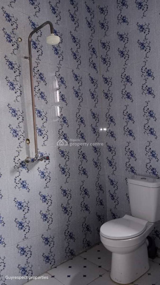 a Clean Three (3) Bedroom Flat, Off Udoudoma Avenue, Uyo, Akwa Ibom, House for Rent