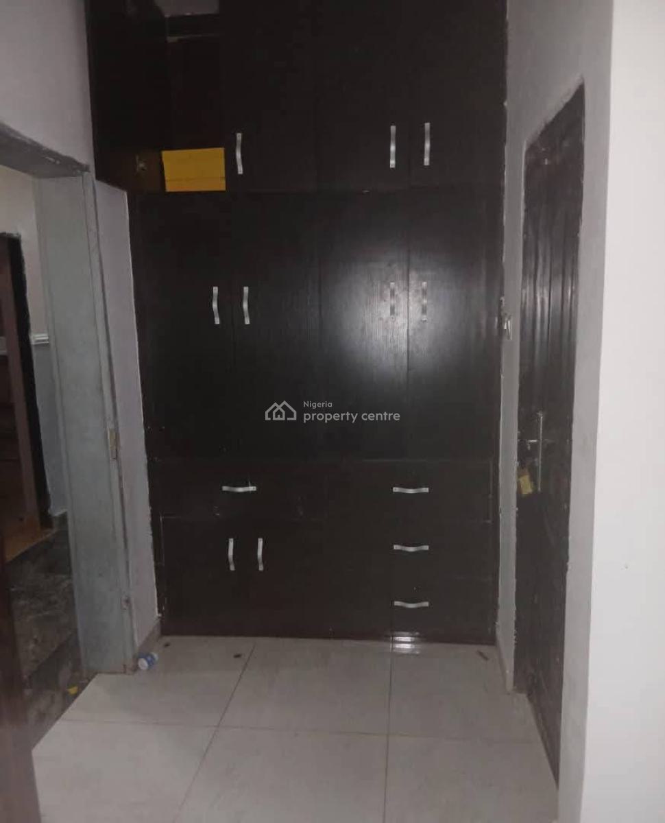 a Standard Three (3) Bedroom Detached Bungalow, Nwaniba Road By Ekpri Nsukara, Uyo, Akwa Ibom, House for Rent