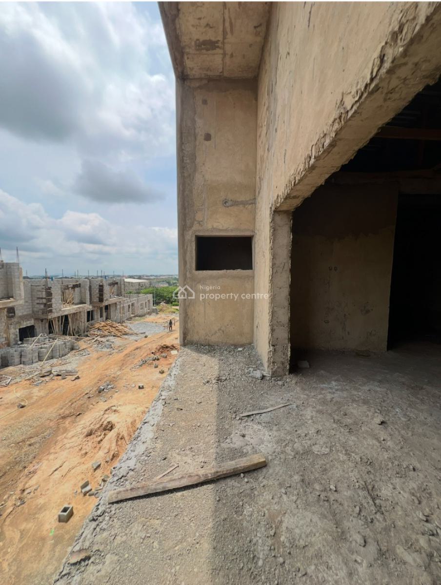 4 Bedroom Townhouse, Turkish Hospital, Karmo, Abuja, Terraced Duplex for Sale