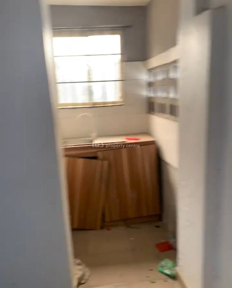 Self Contained, Abraham Adesanya Estate, Ajah, Lagos, Self Contain (single Rooms) for Rent